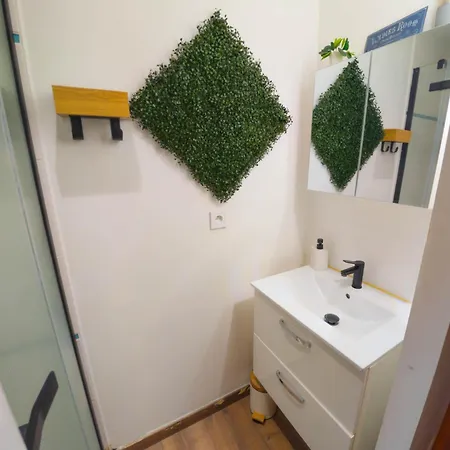 Luminux - 1p A 2p - Henriville شقة